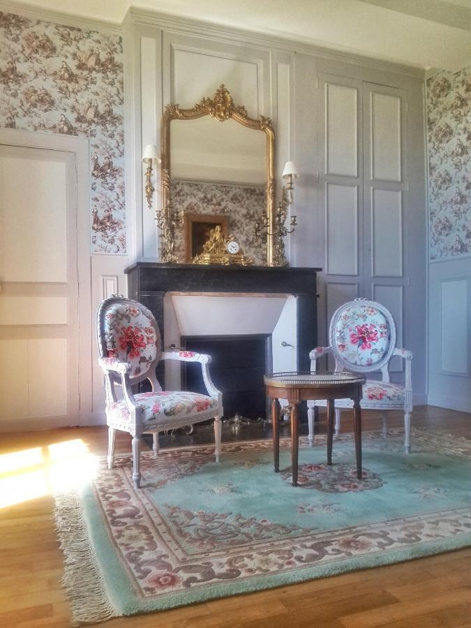 Chateau De Chantore Bacilly Bagian luar foto